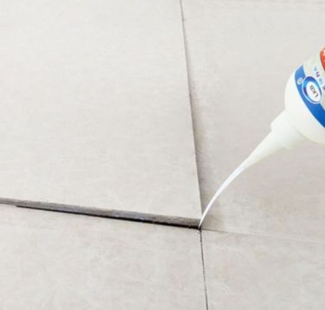 康保瓷砖空鼓维修公司分享卫生间瓷砖脱落的原因可能有以下几点
